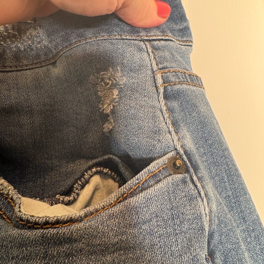 Lane Bryant Girlfriend Distressed Shorts with Crochet Lace Size 20 - Picture 4 of 11